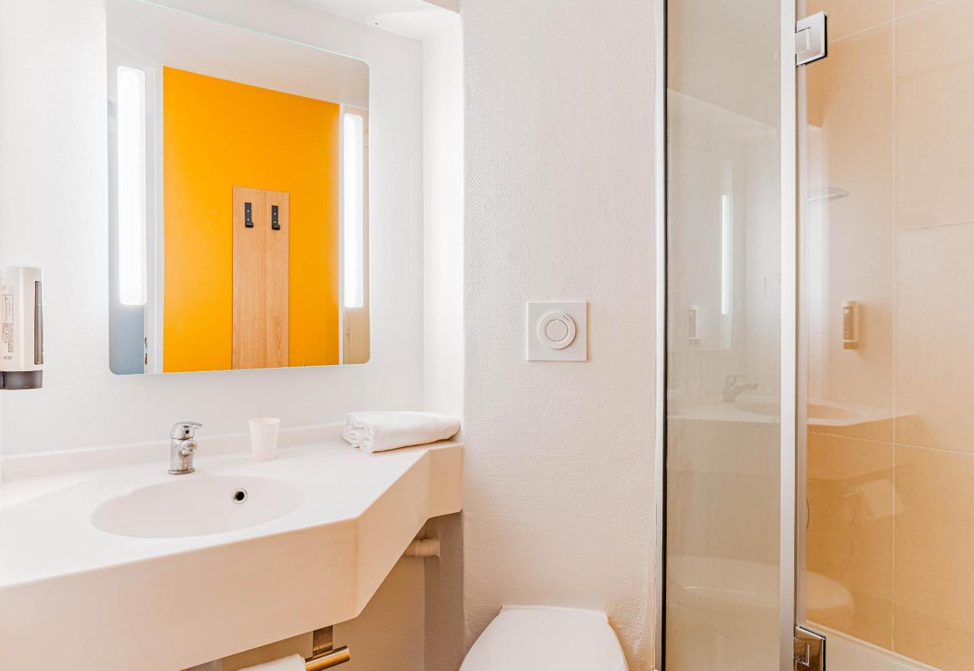 B&B Hotel Poitiers 3 Futuroscope Chasseneuil-du-Poitou Luaran gambar